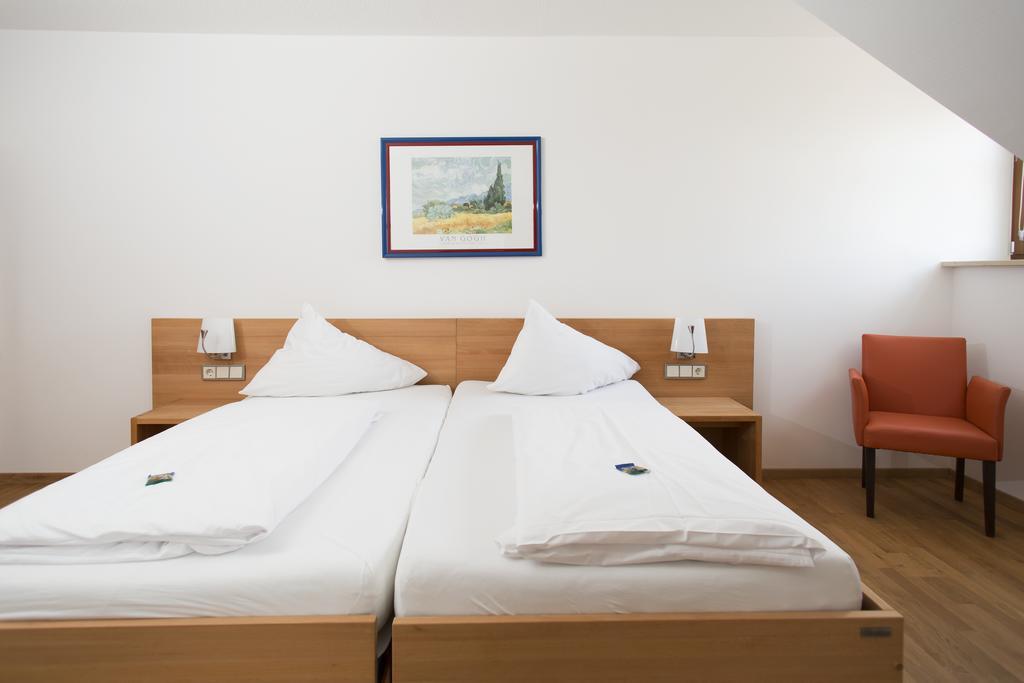 Landhotel Groenenbach Bad Grönenbach المظهر الخارجي الصورة