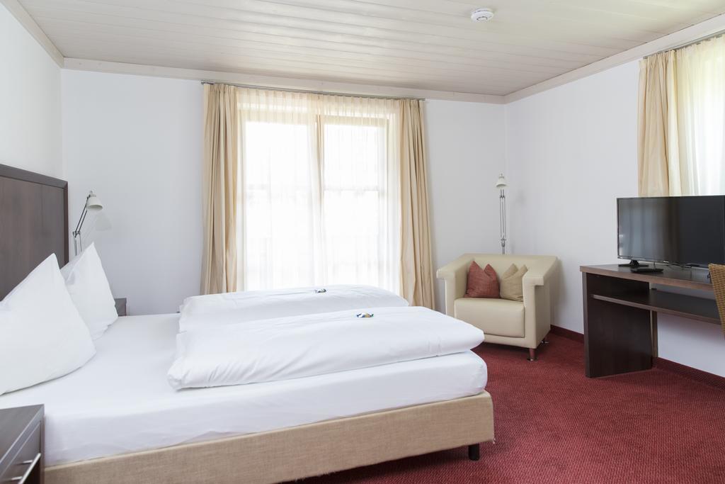 Landhotel Groenenbach Bad Grönenbach المظهر الخارجي الصورة