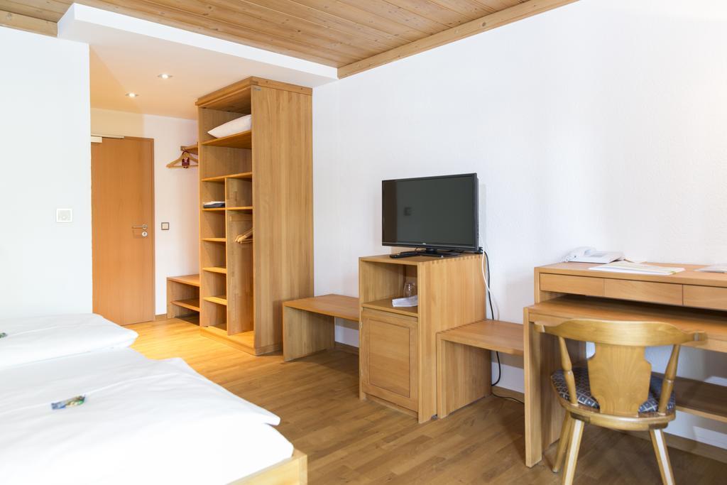 Landhotel Groenenbach Bad Grönenbach المظهر الخارجي الصورة